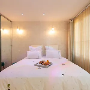 Aby Bed & Breakfast