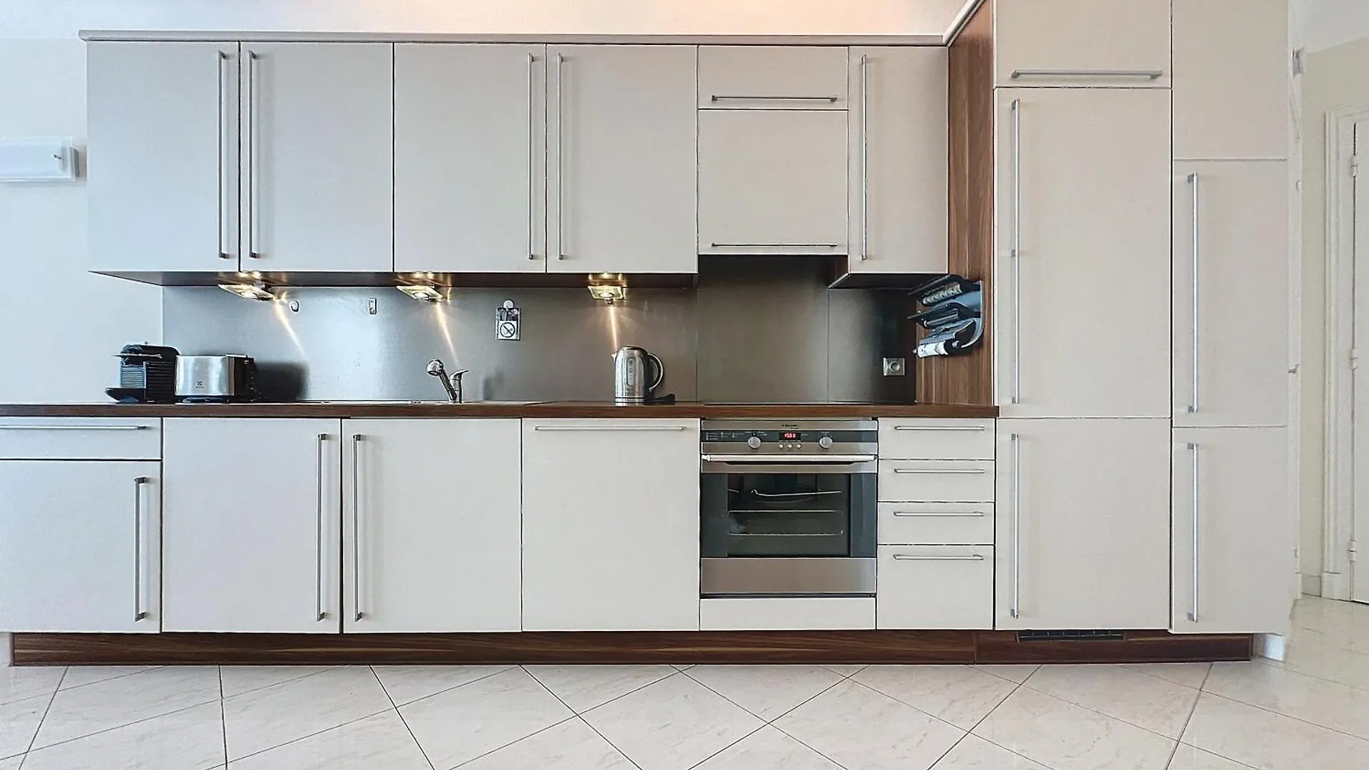 Apartment Luxury 1 Bedroom Croisette Martinez Direct Sea View 241 Cannes